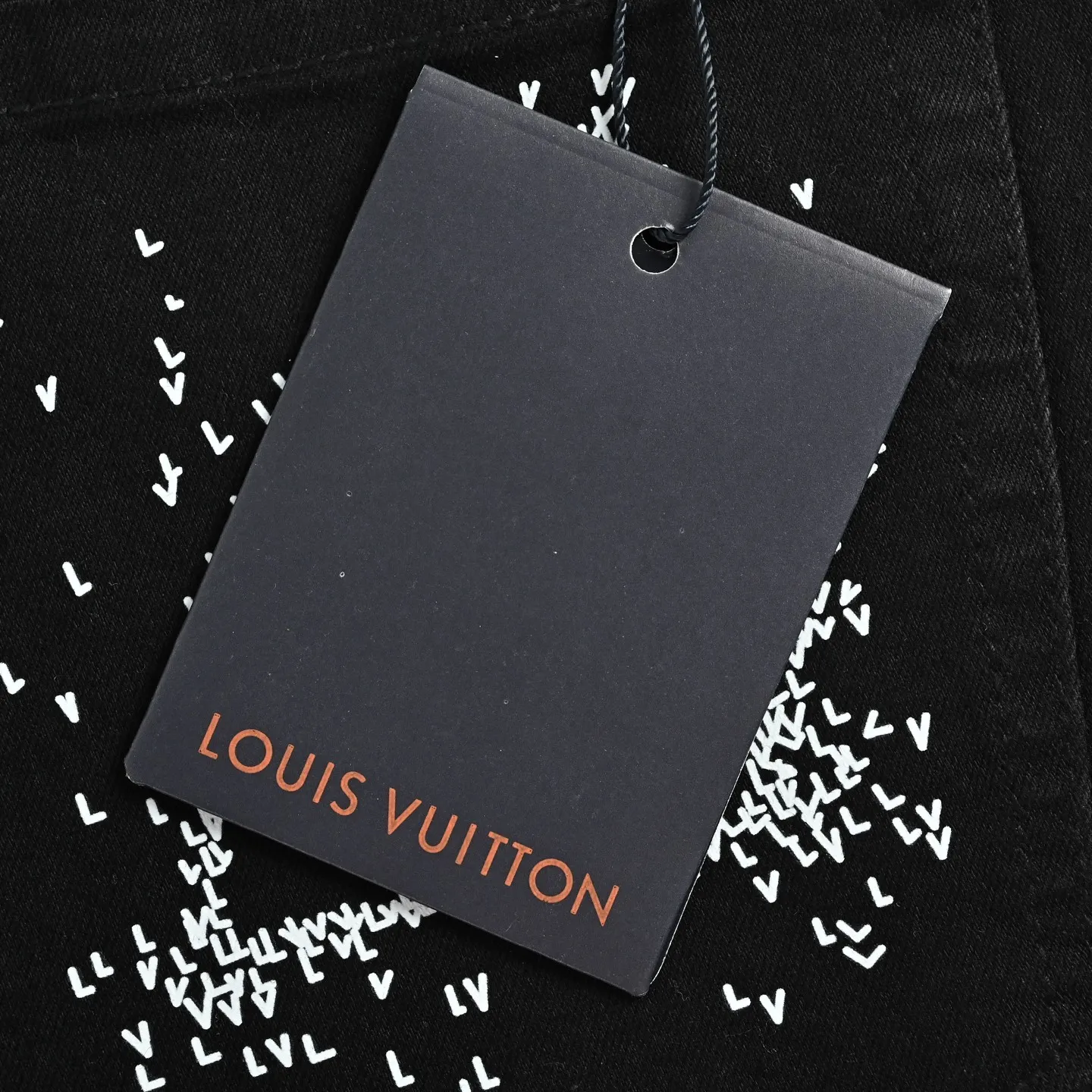 Louis Vuitton/Louis Vuitton back pocket airplane jeans